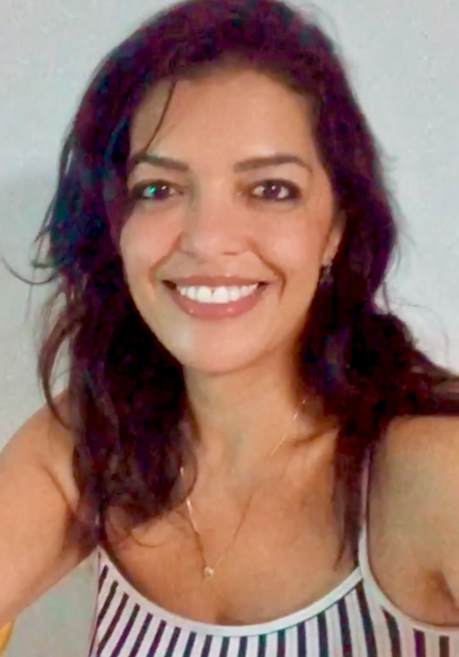 Kelly Grace Magalhães